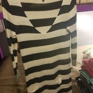 Knit dress w/pockets